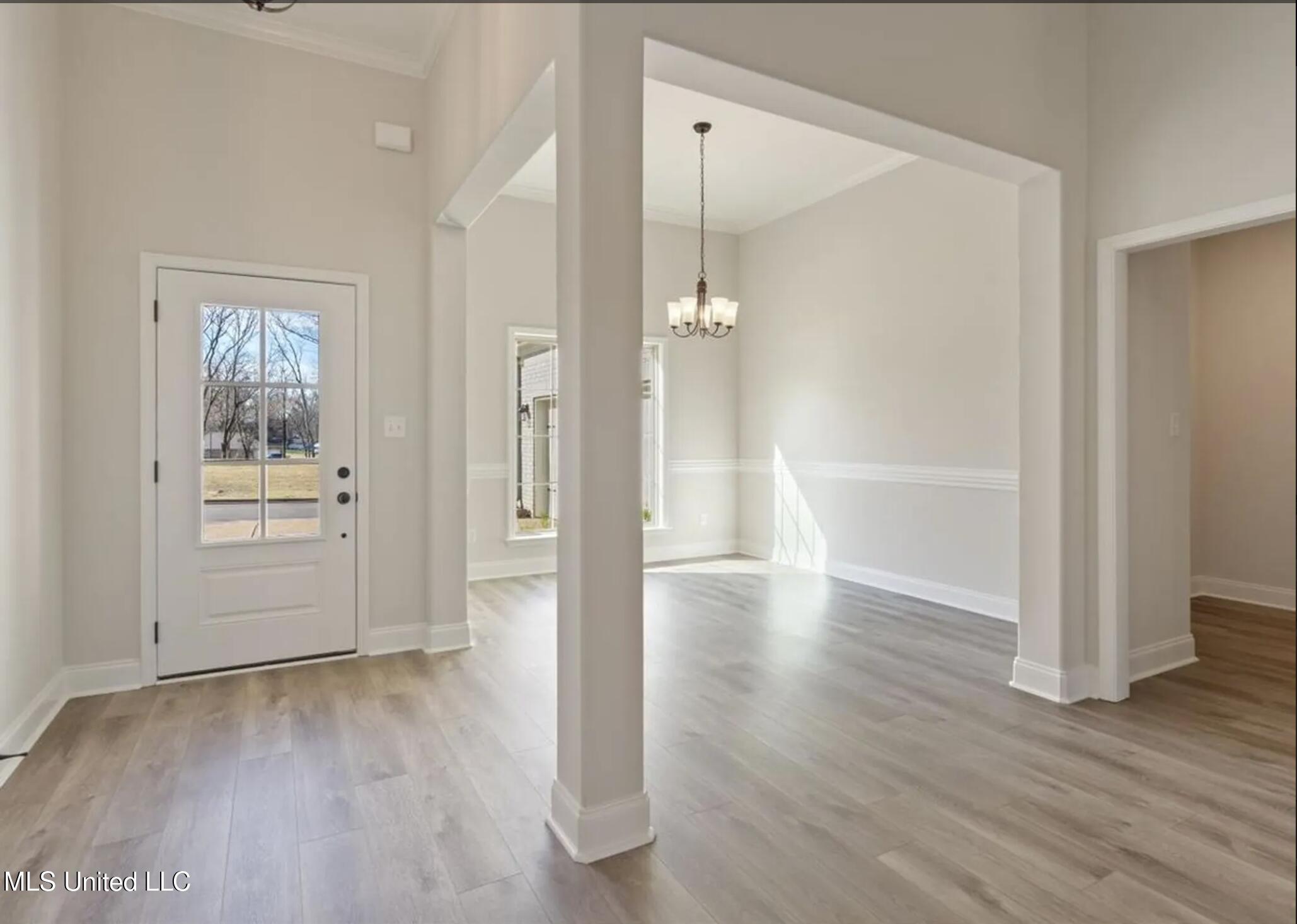 3752 Roland Drive, Southaven, Mississippi image 3