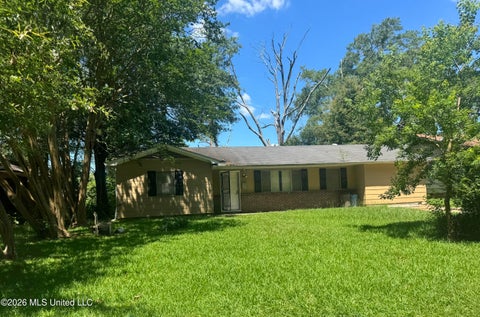 Homes For Sale - 2649 Key Street<br/> Jackson, MS 39212