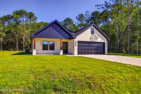 Homes For Sale - 3411 Raintree Drive<br/> Gautier, MS 39553