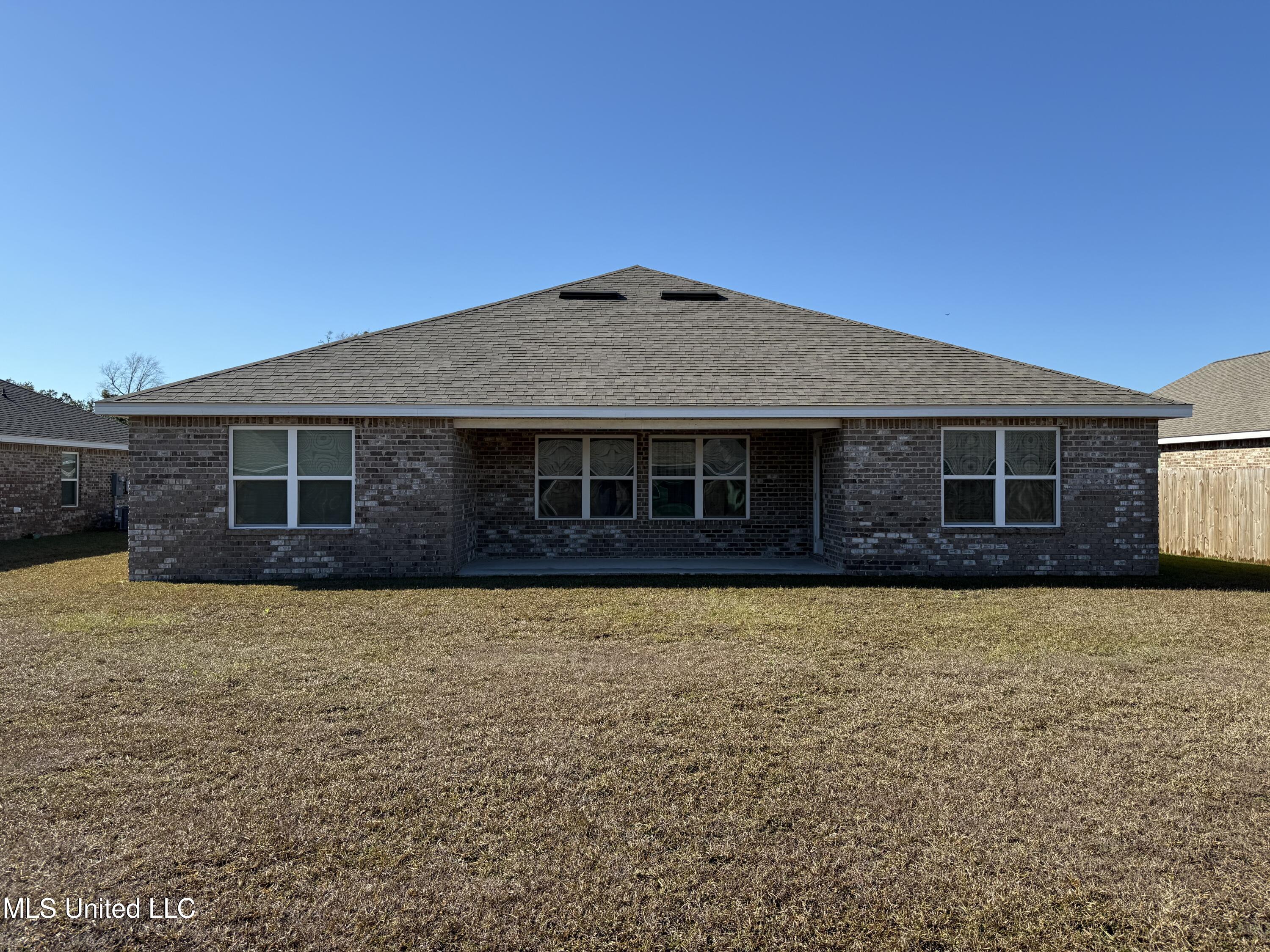 1091 Enclave Circle, Long Beach, Mississippi image 33