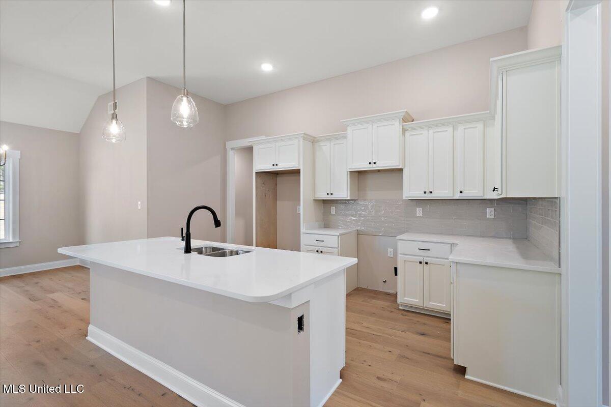1184 Creekside Lane, Hernando, Mississippi image 15