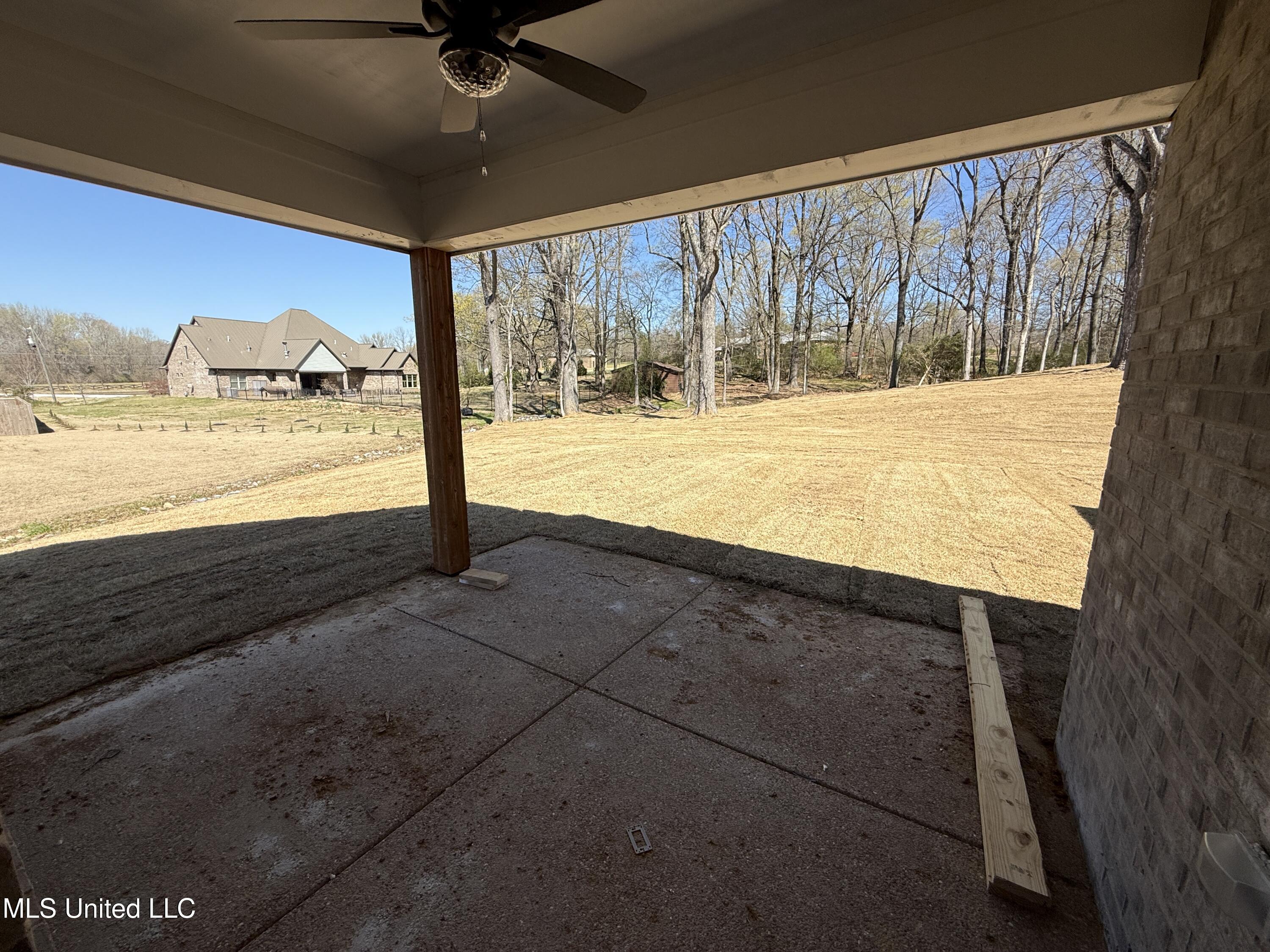 1184 Creekside Lane, Hernando, Mississippi image 37