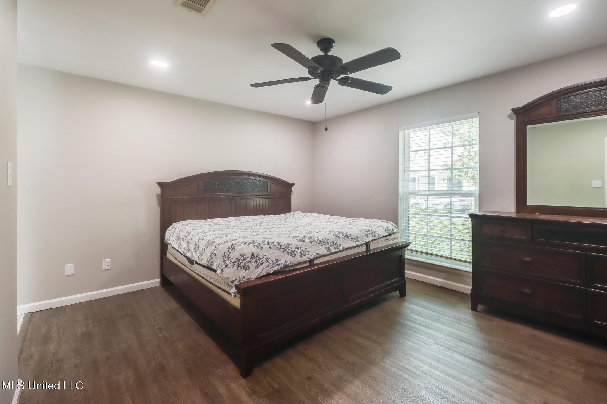 114 Driftwood Drive, Long Beach, Mississippi image 17