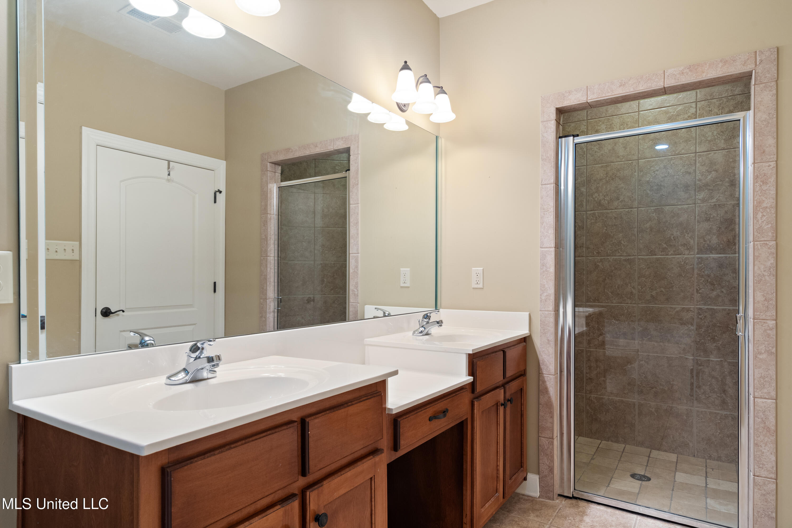 5842 Savannah Parkway, Southaven, Mississippi image 10
