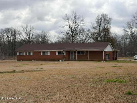 Homes For Sale - 8646 Highway 84<br/> Ferriday, LA 71334