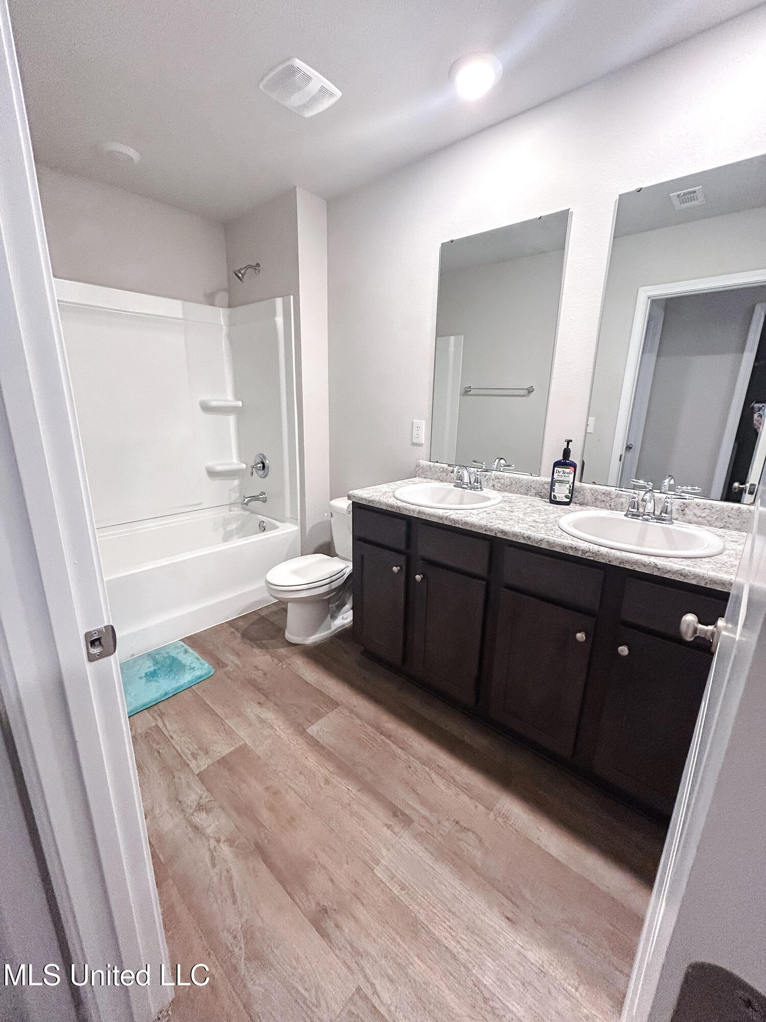 2113 Toulouse Street, Ocean Springs, Mississippi image 24