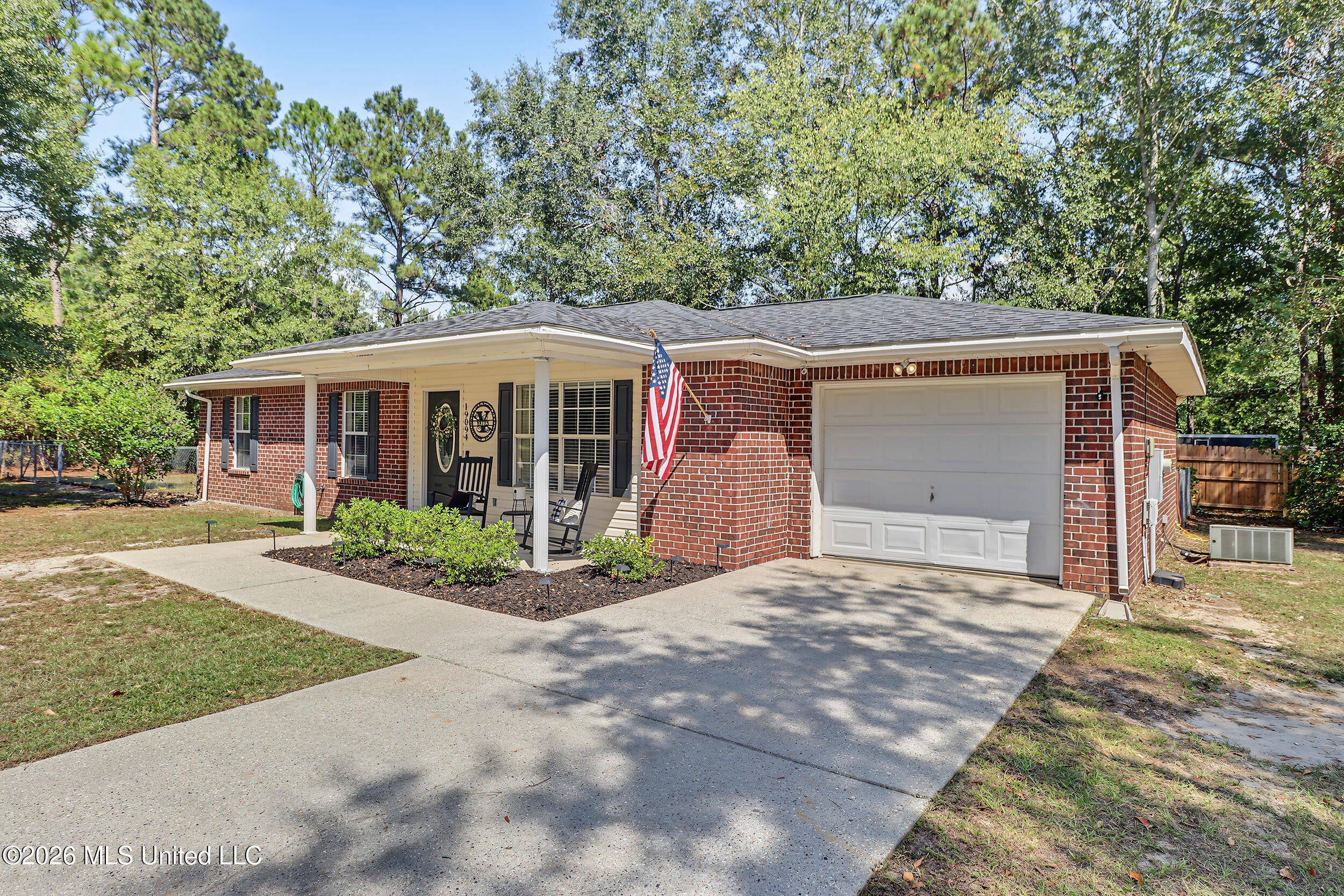 19094 Riverline Drive