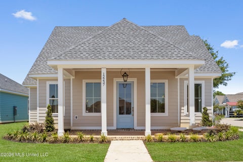 Homes For Sale - 12237 Artisan Green Boulevard<br/> Gulfport, MS 39503