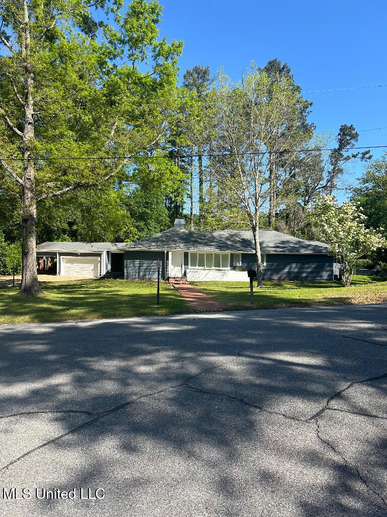 2034 39th Street, Meridian, Mississippi image 3