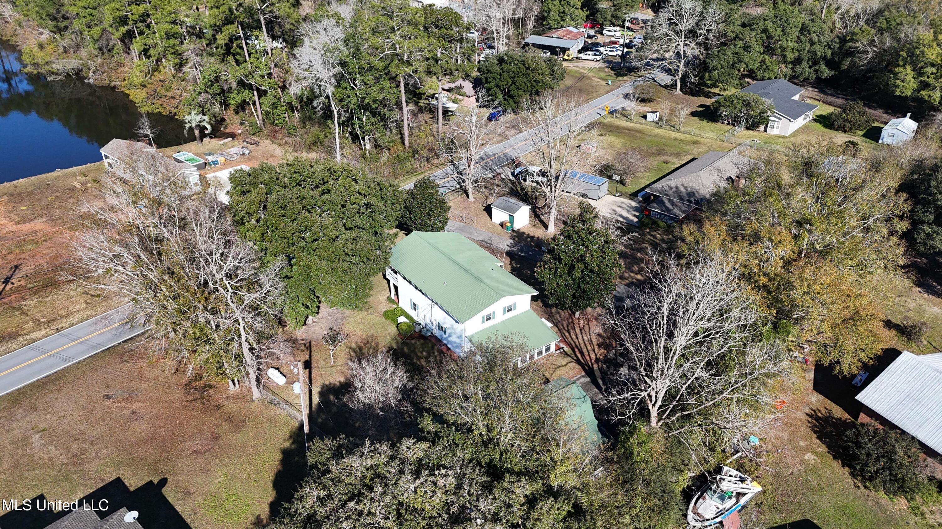 14120 Big John Road, Biloxi, Mississippi image 35