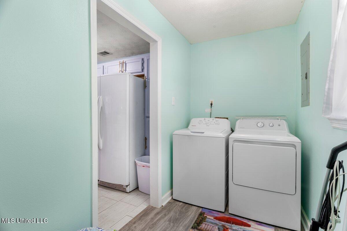 5052 Schira Street, Bay Saint Louis, Mississippi image 16