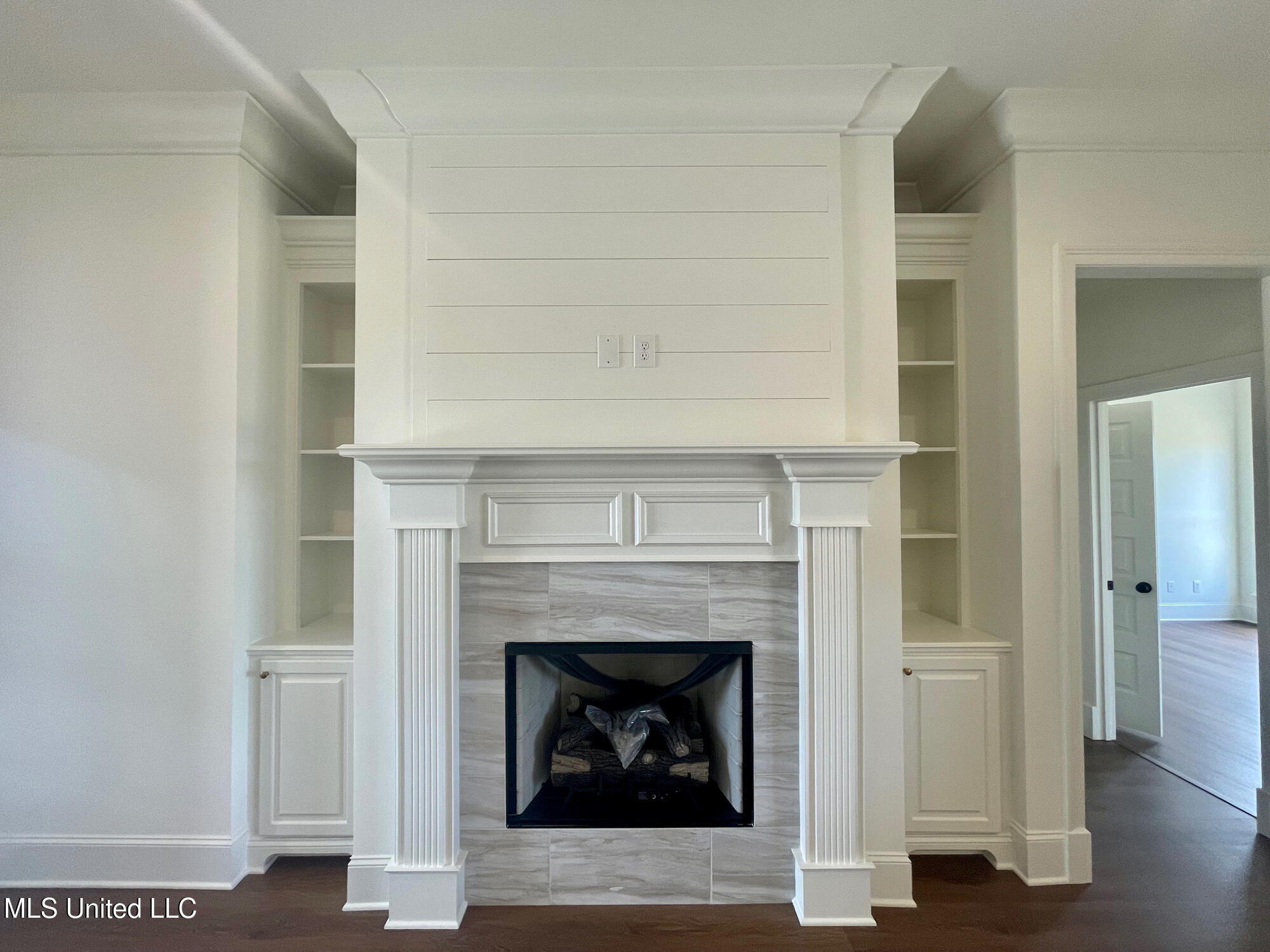 473 Aurora Circle, Canton, Mississippi image 8