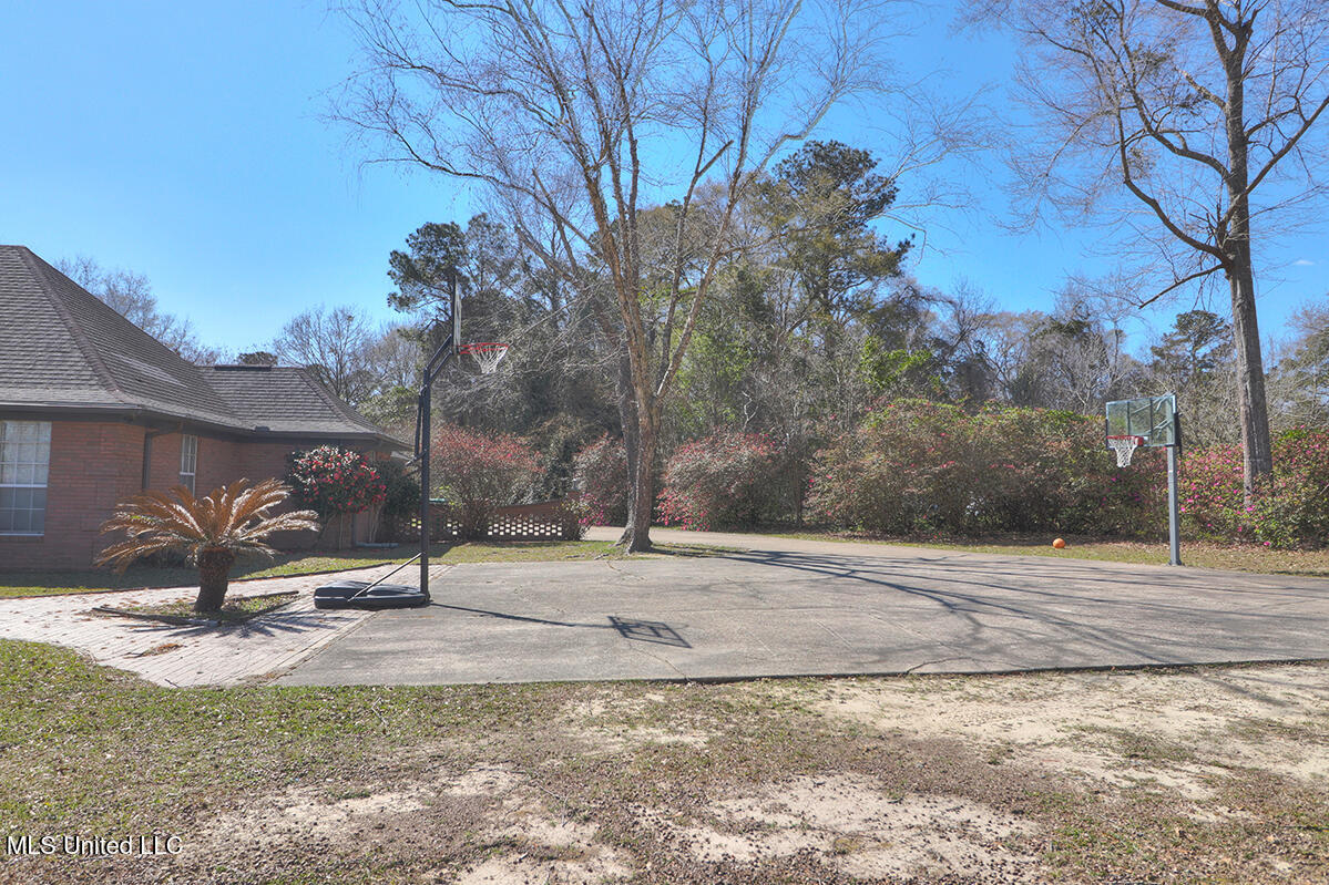18442 Deer Drive, Saucier, Mississippi image 23