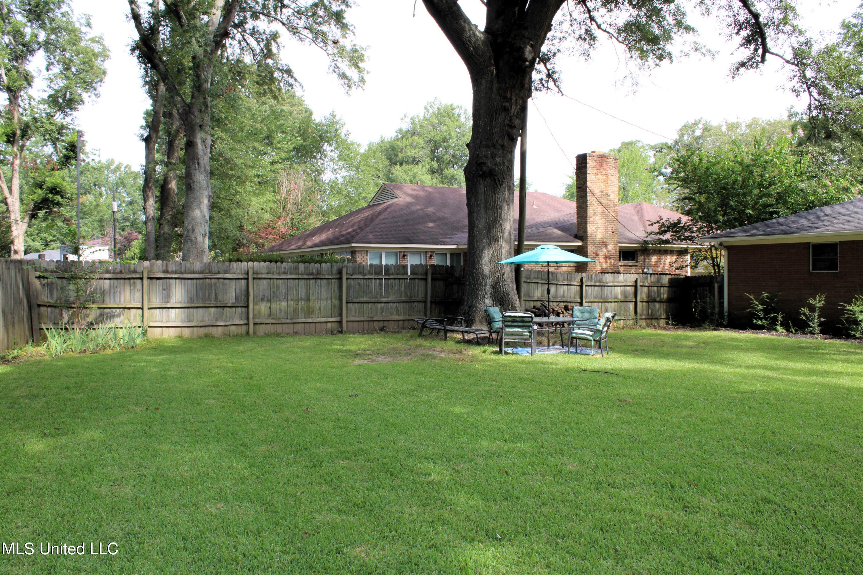 9549 Stuart Street, Olive Branch, Mississippi image 24