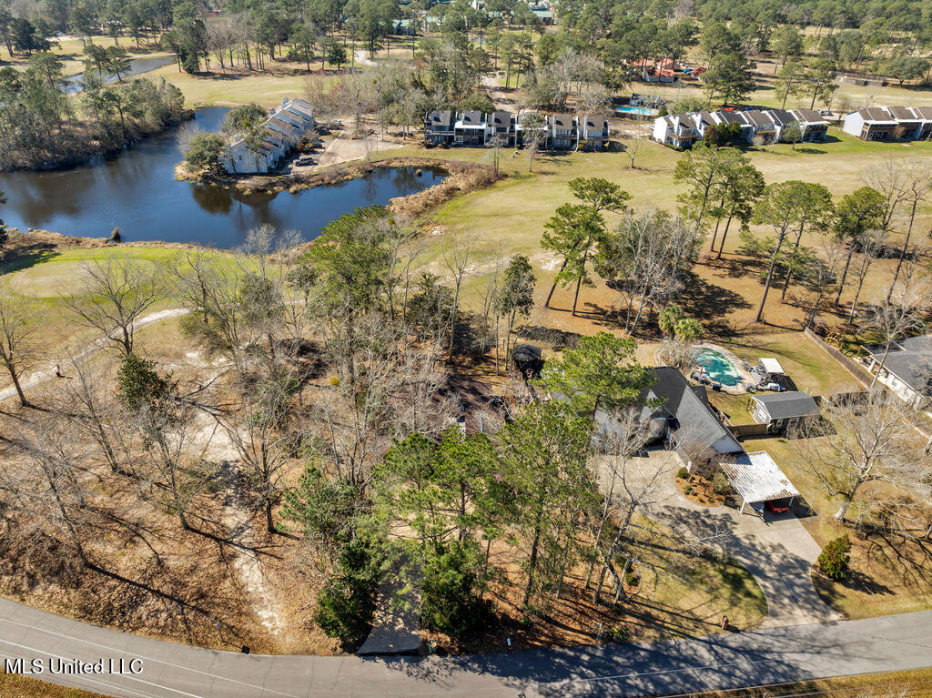 8305 Pine Cone Drive, Gautier, Mississippi image 45
