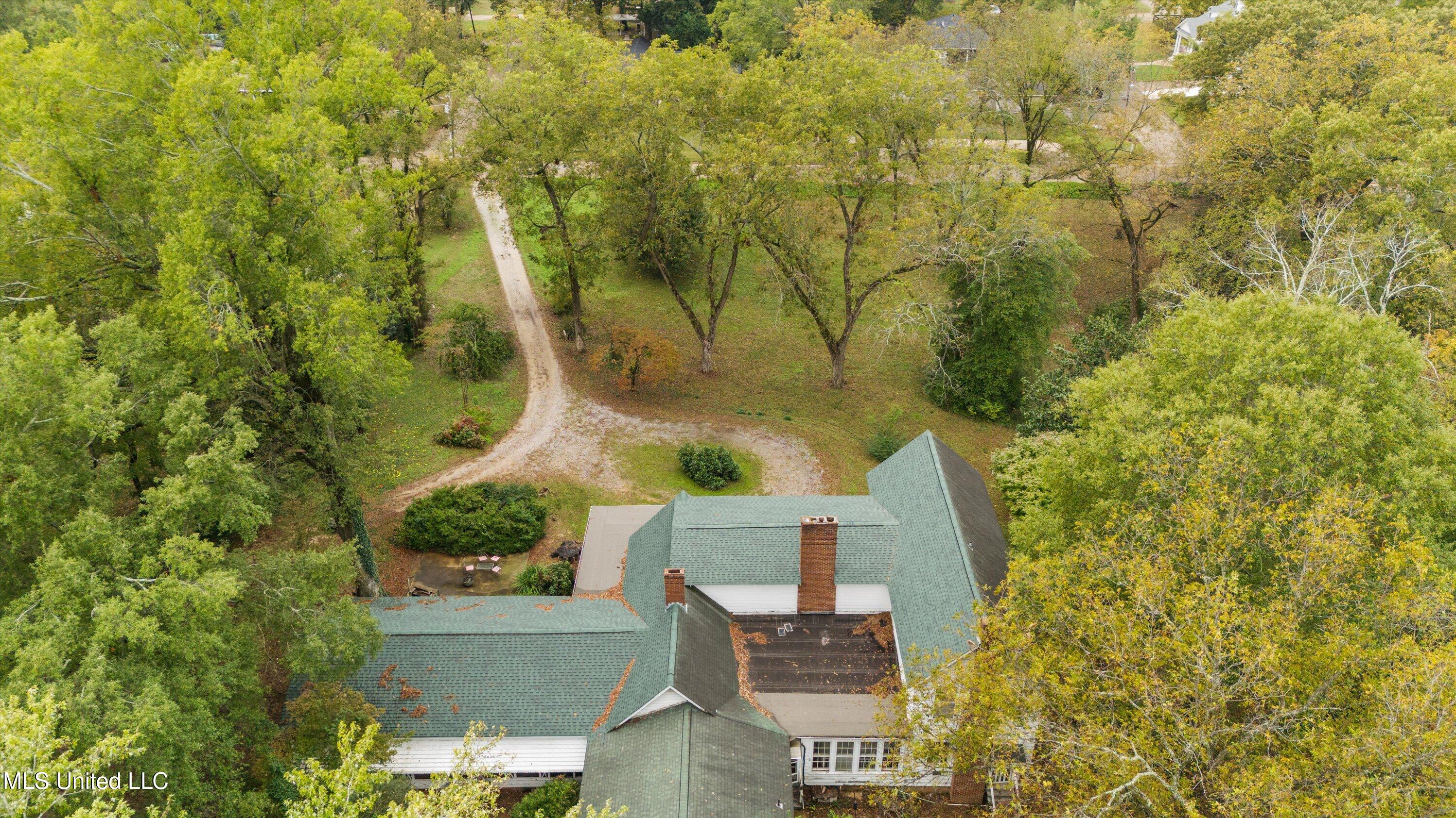 2310 Elm Street, Hernando, Mississippi image 44