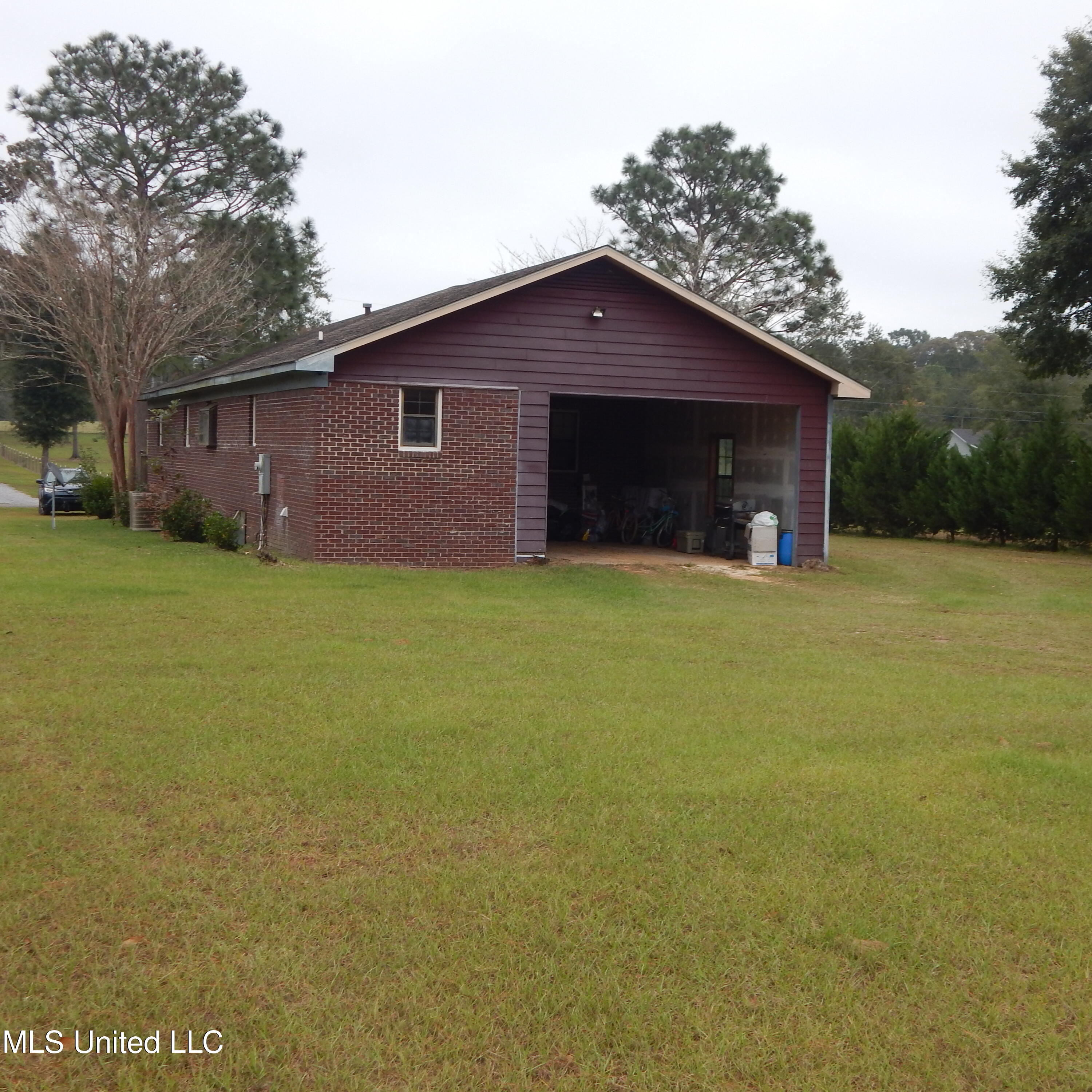 166 Raineys Lane, Lucedale, Mississippi image 20