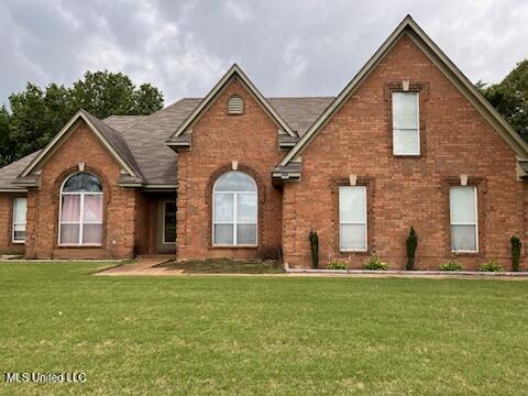 9091 Hunters Ridge Drive, Olive Branch, Mississippi image 1