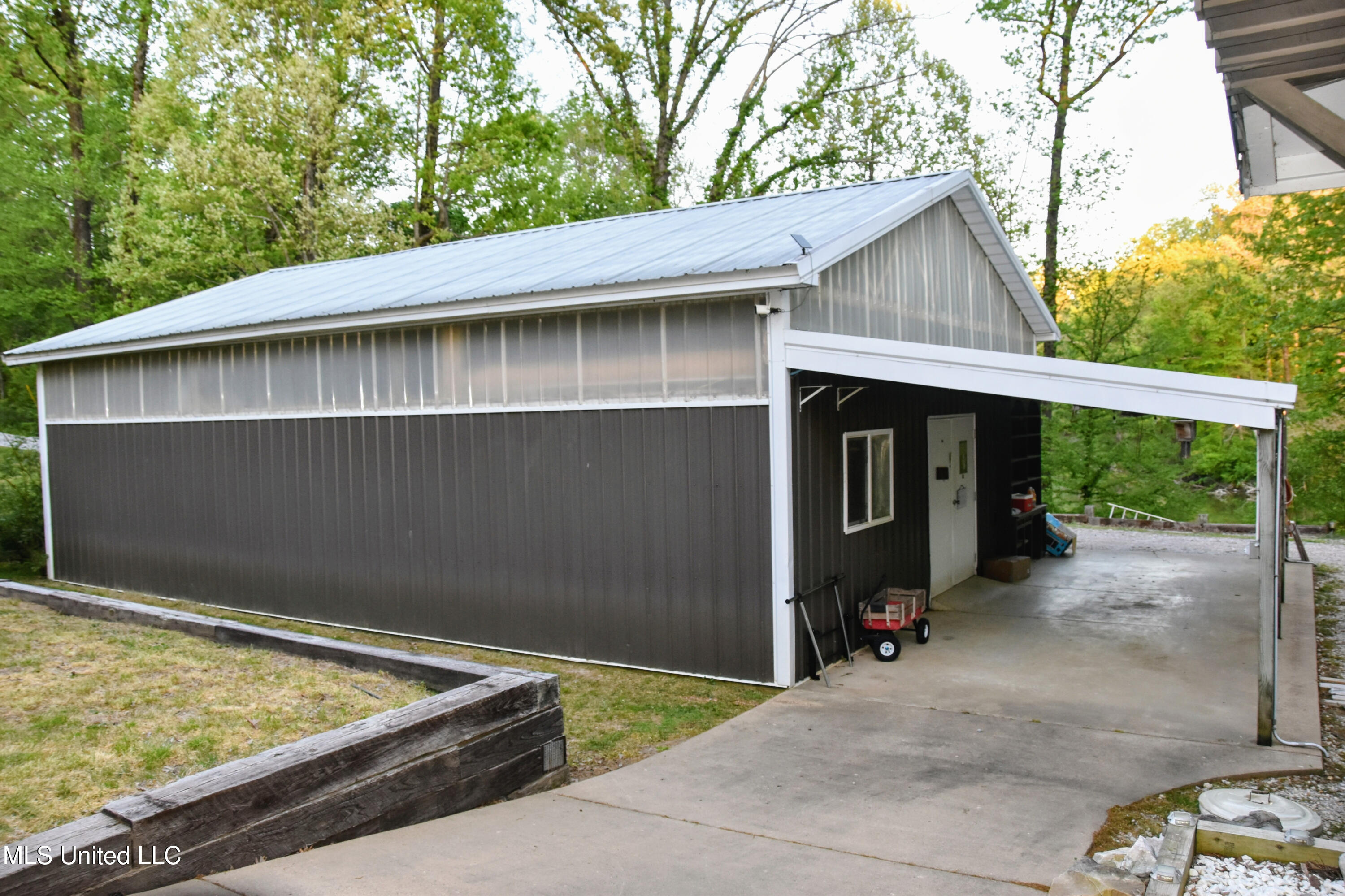 10817 Loch Lomond Circle, Hernando, Mississippi image 26