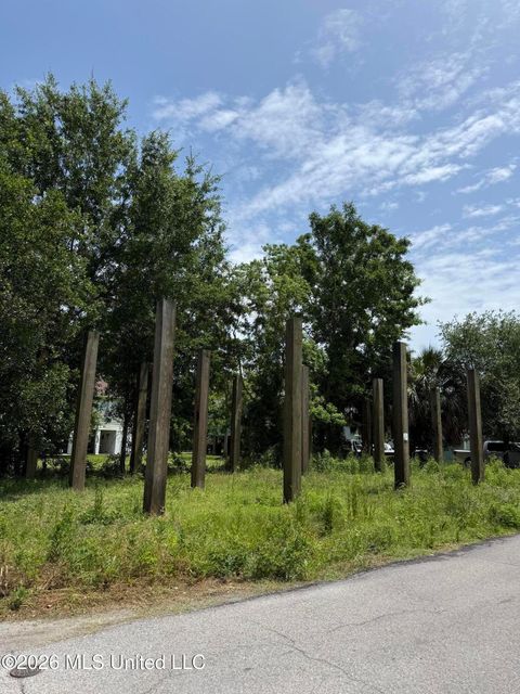 Vacant Land For Sale - 135 W Railroad Street<br/> Pass Christian, MS 39571