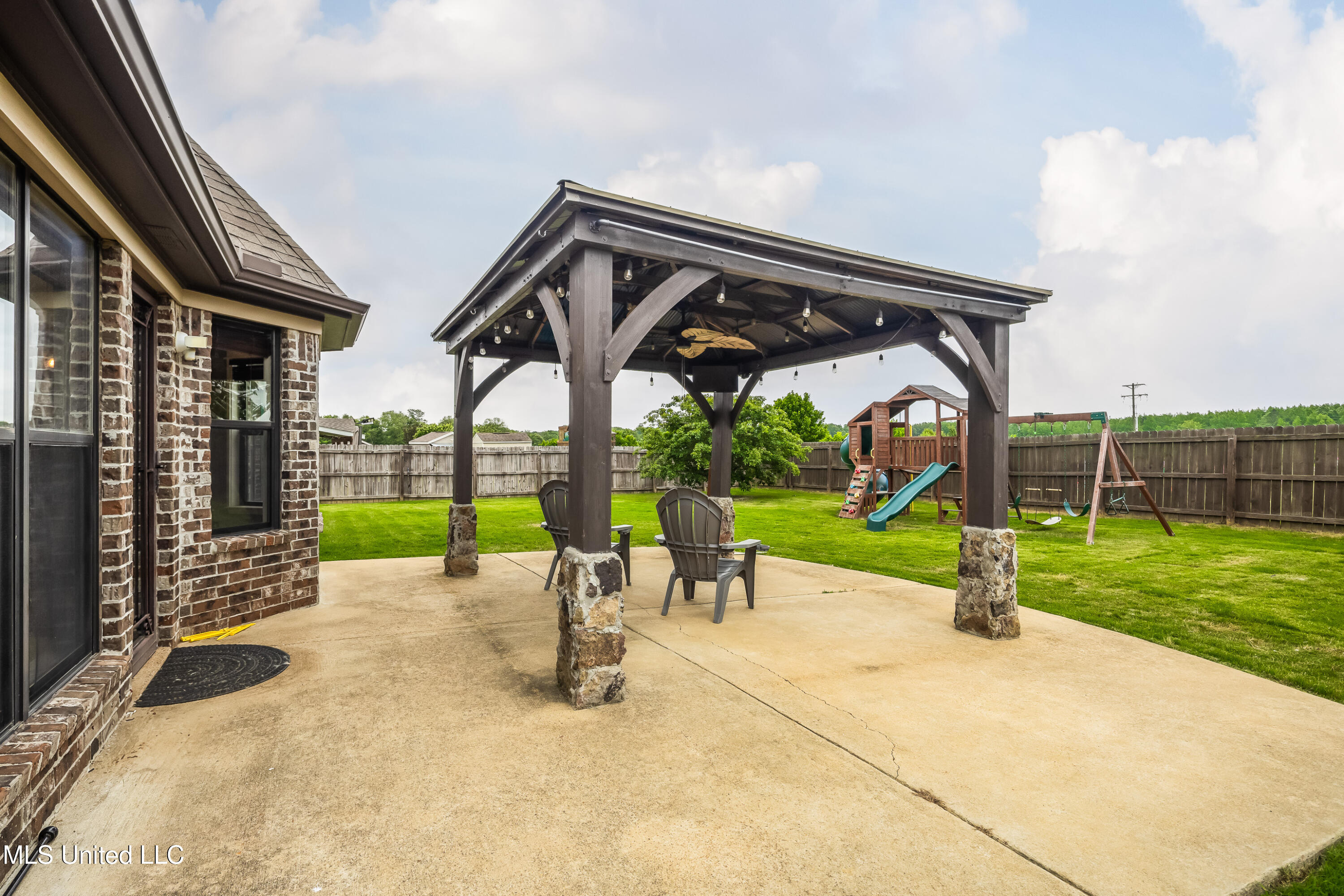 13525 Lapstone Loop, Olive Branch, Mississippi image 30