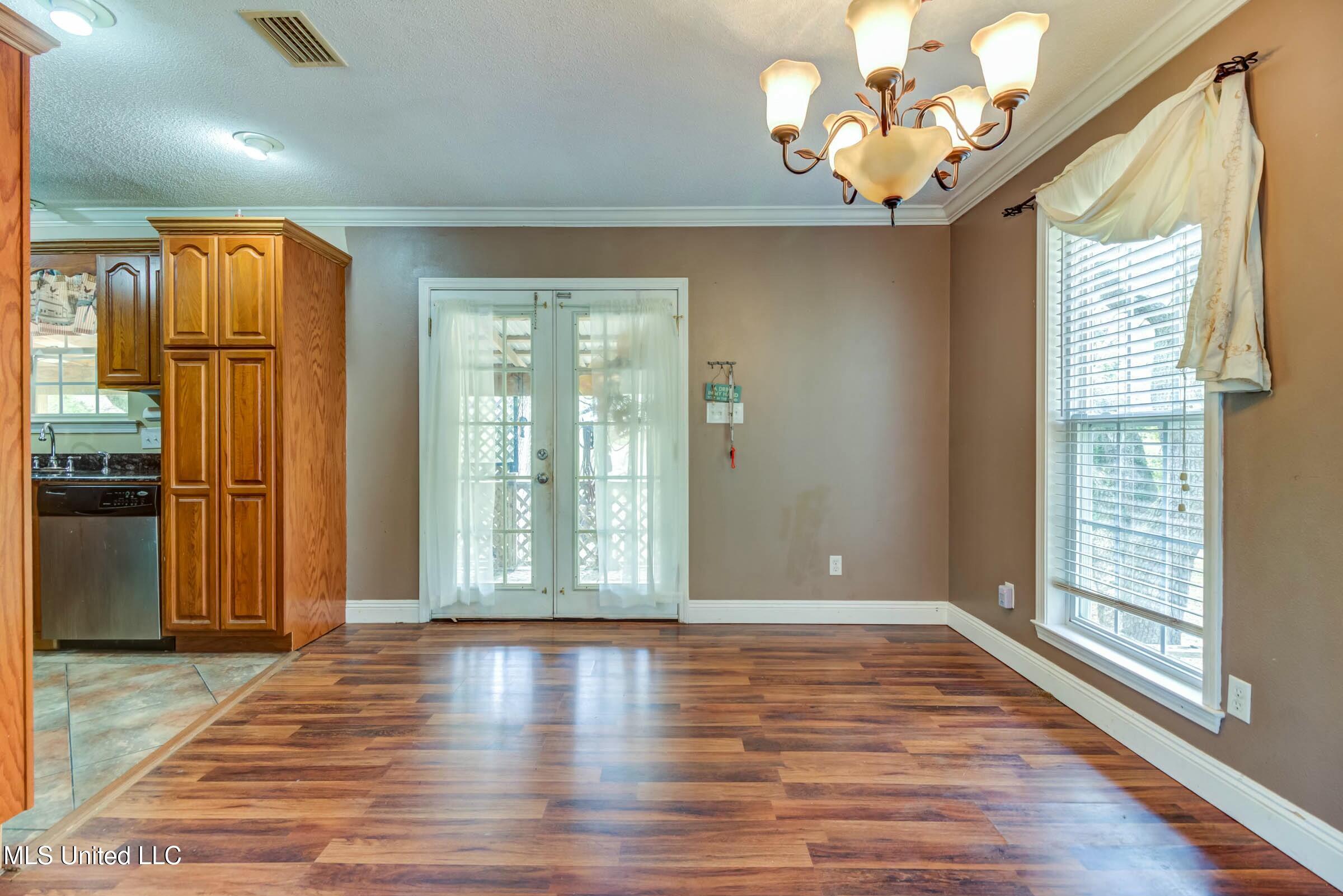4510 Washington Avenue, Pascagoula, Mississippi image 13