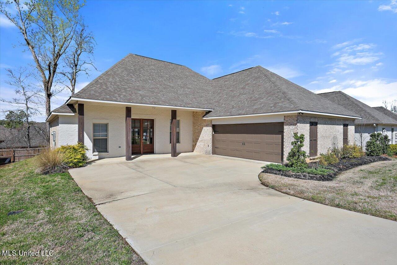 172 Cornerstone Drive, Madison, Mississippi image 2
