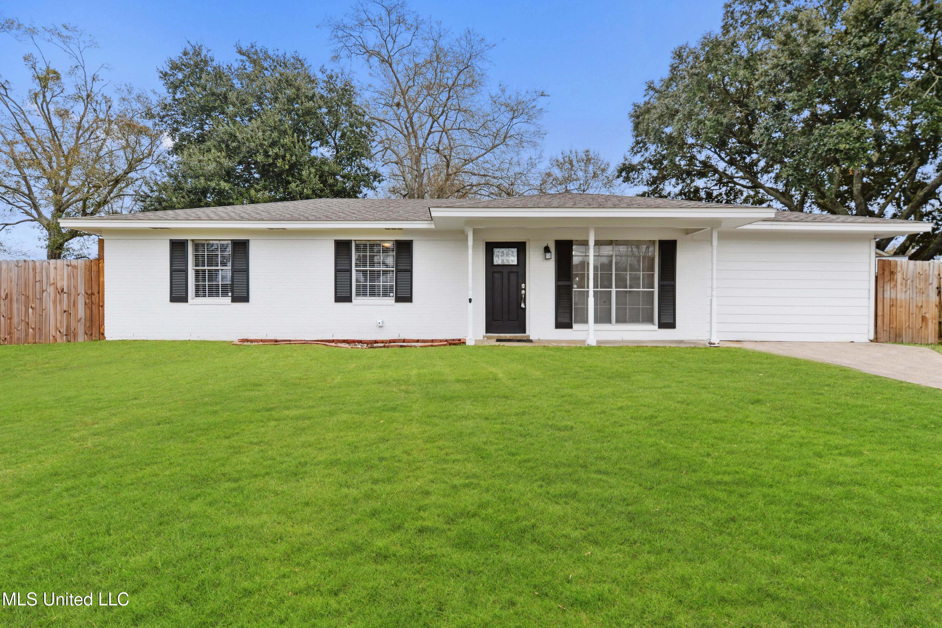 11062 Klein Road, Gulfport, Mississippi image 1