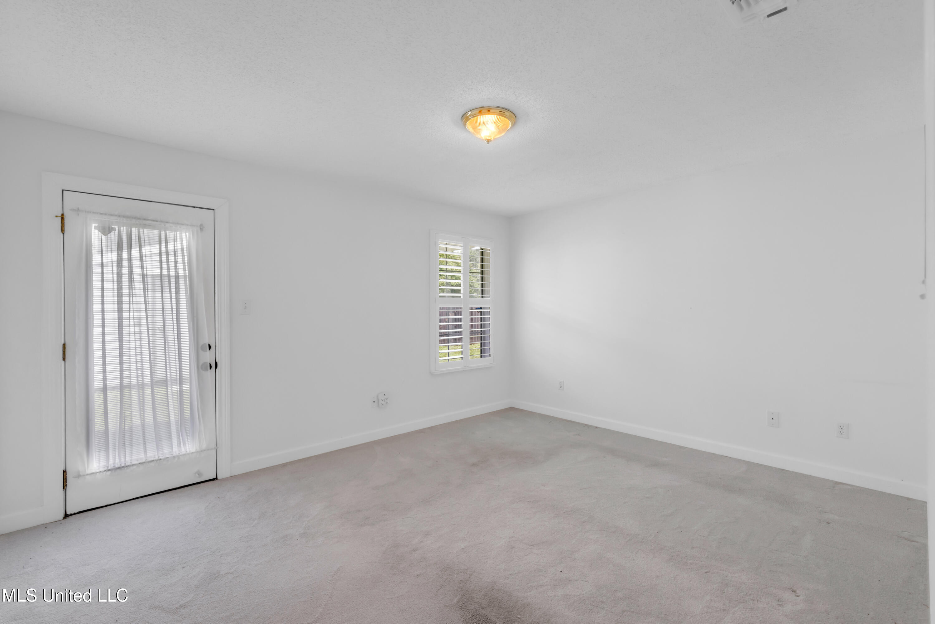 2390 Carter Road, Biloxi, Mississippi image 16