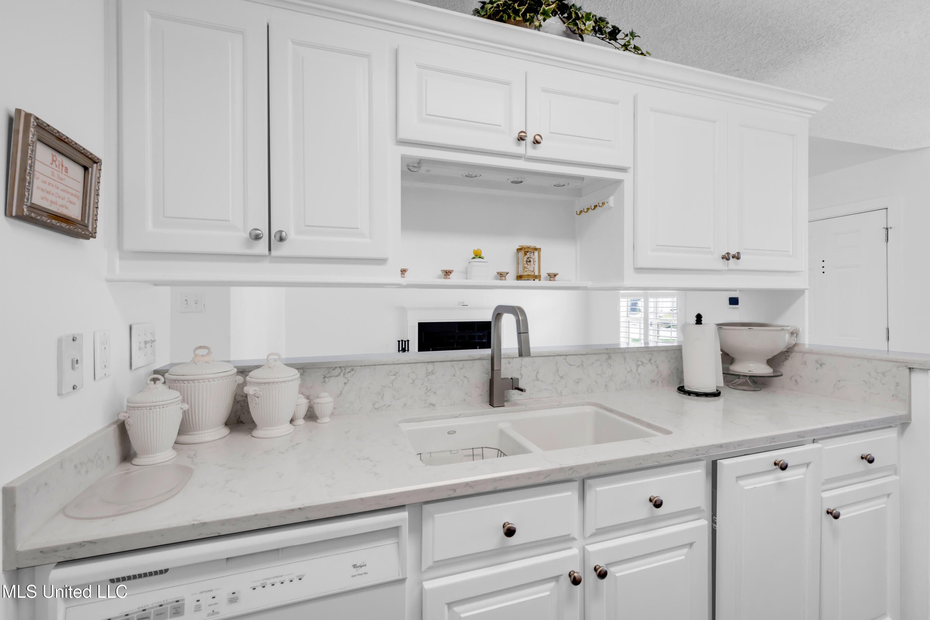 2390 Carter Road, Biloxi, Mississippi image 14
