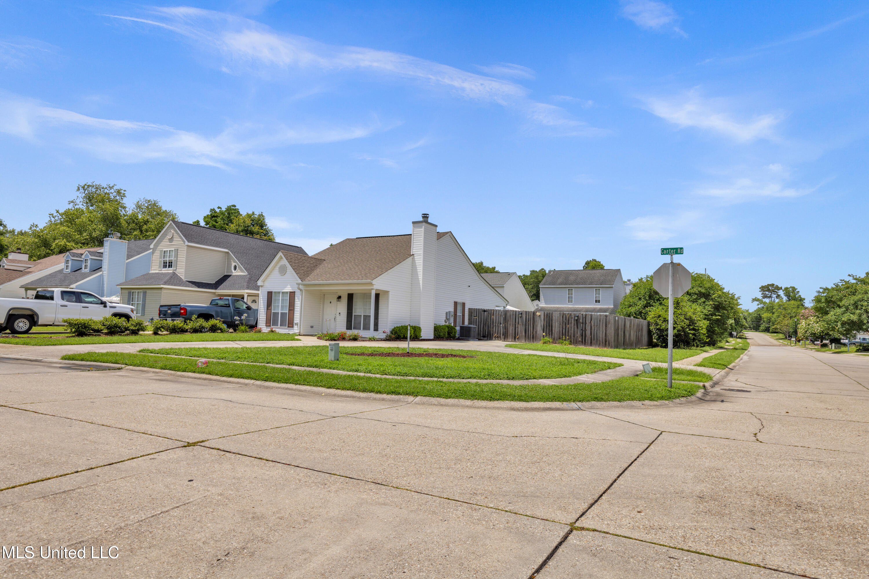 2390 Carter Road, Biloxi, Mississippi image 2
