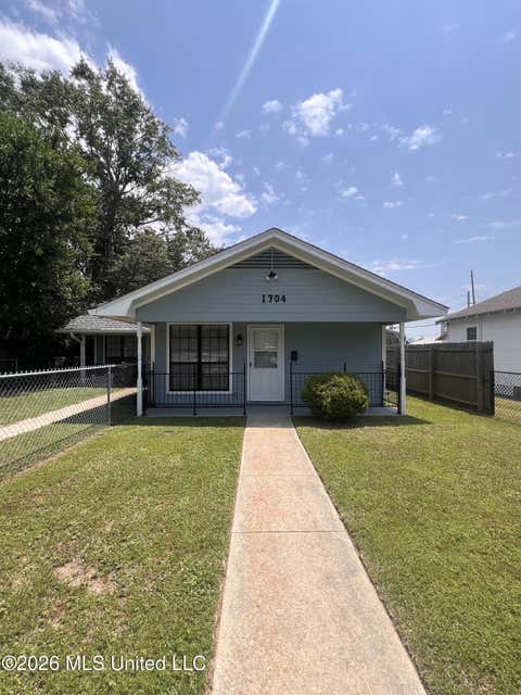 Homes For Rent - 1704 31st Avenue<br/> Gulfport, MS 39501