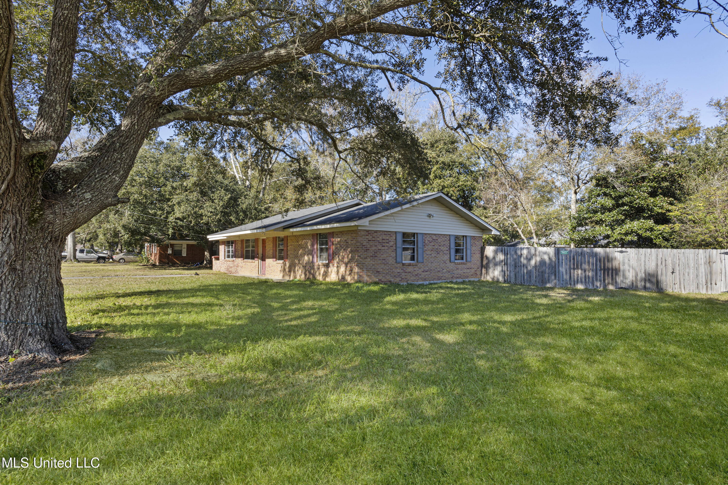 2901 Dantzler Street, Moss Point, Mississippi image 12