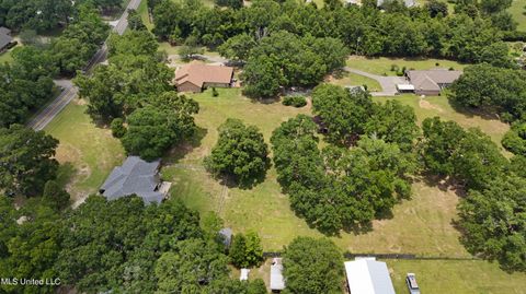 Single Family Residence in Biloxi MS 15514 Lorraine Road 34.jpg