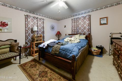Single Family Residence in Biloxi MS 15514 Lorraine Road 18.jpg