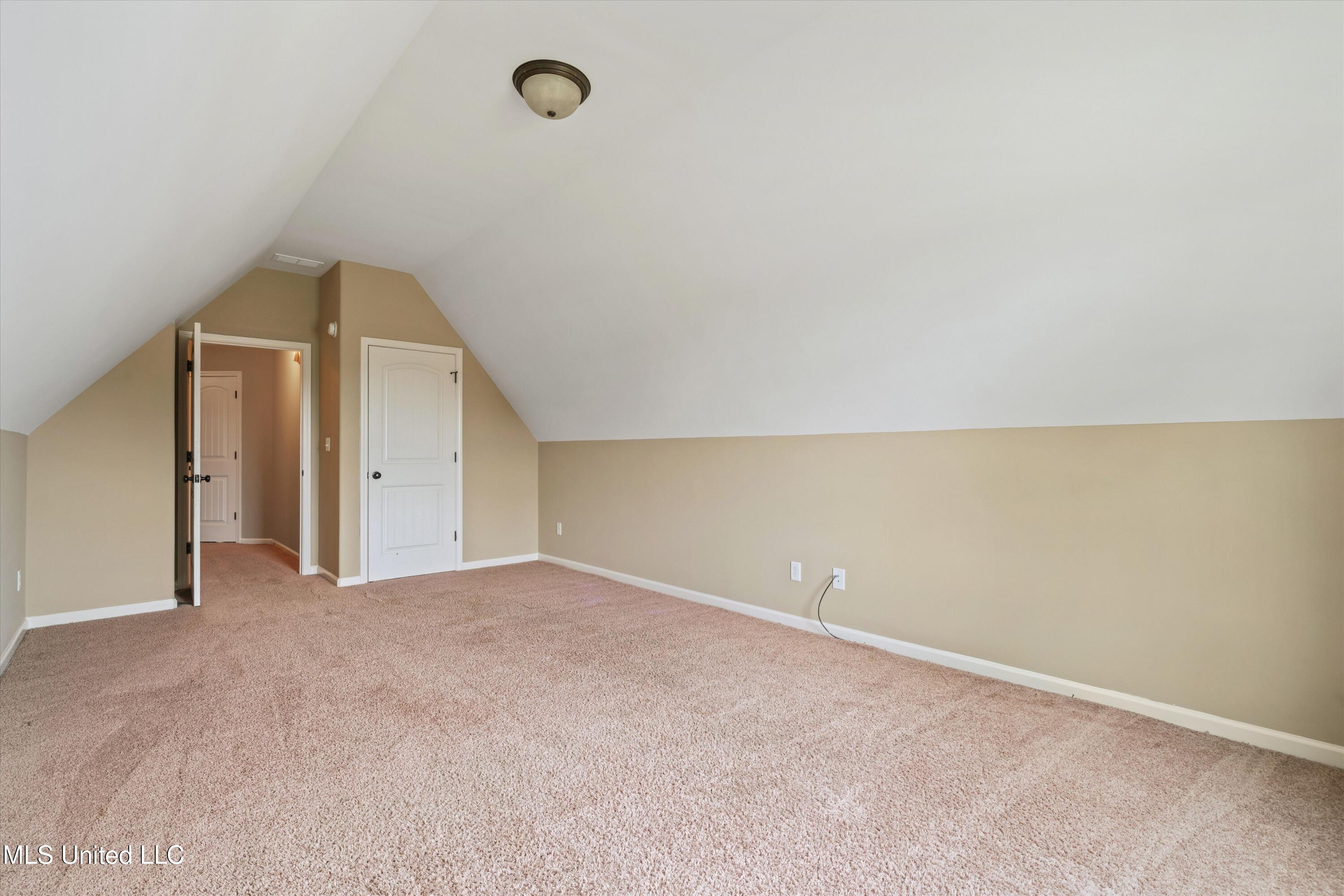 4913 Deer Run Road, Olive Branch, Mississippi image 24