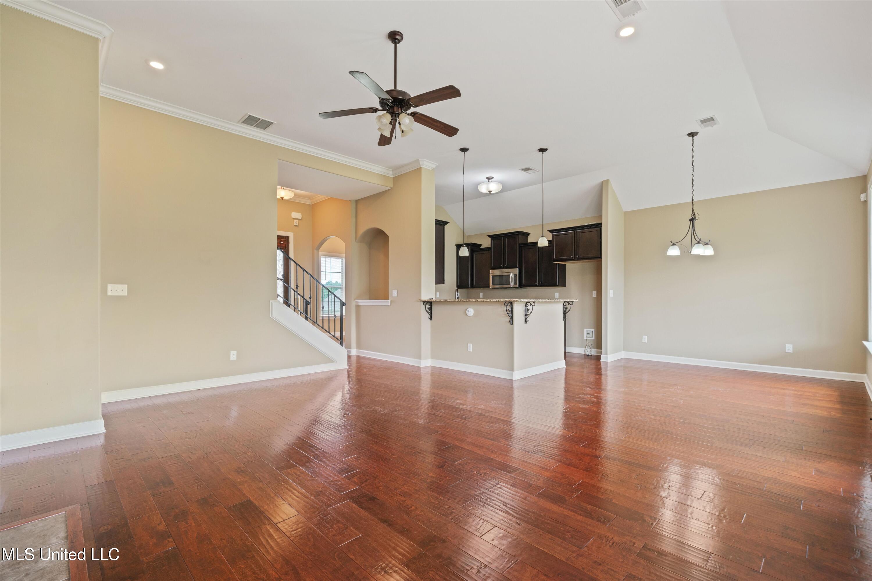 4913 Deer Run Road, Olive Branch, Mississippi image 5