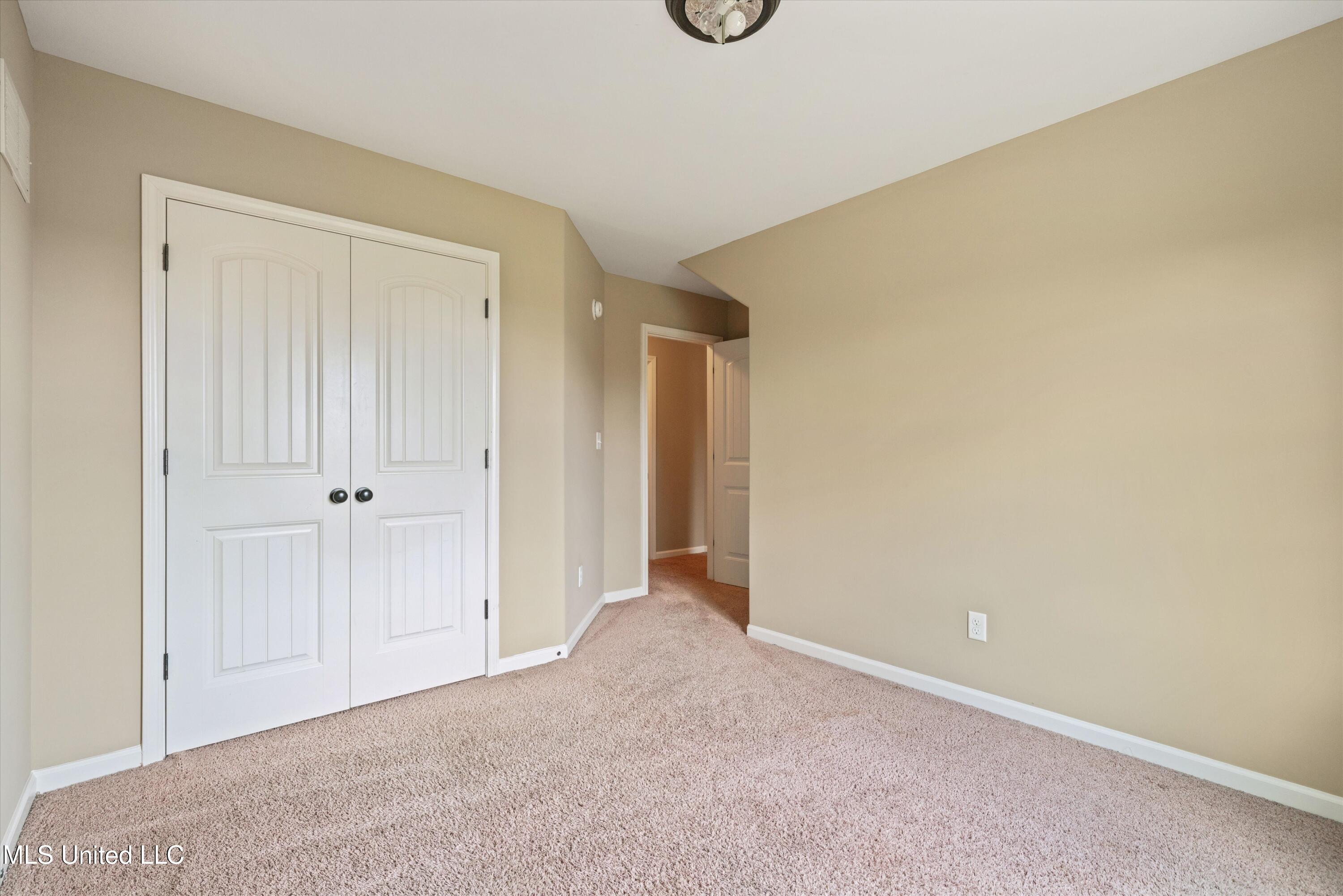 4913 Deer Run Road, Olive Branch, Mississippi image 21
