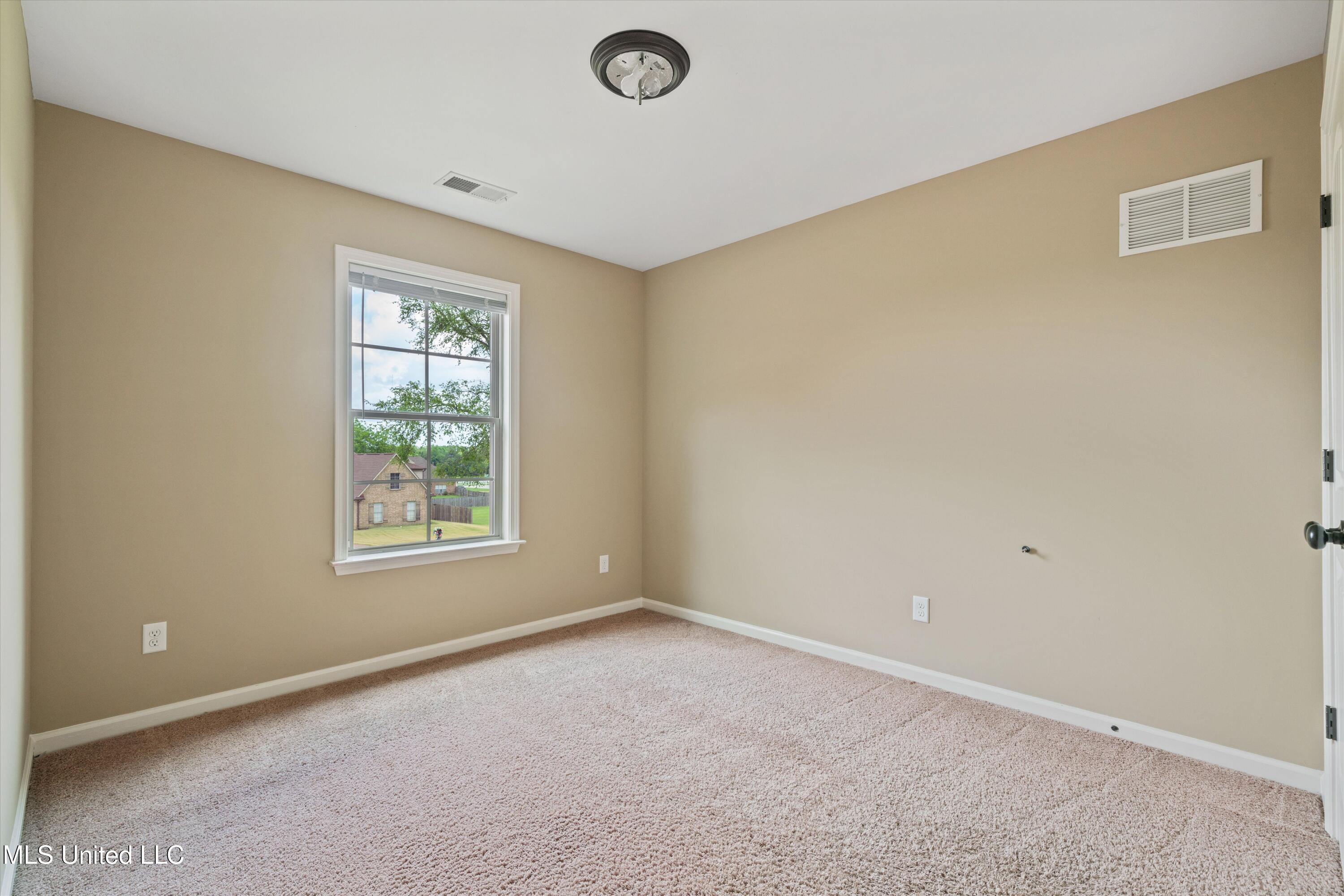 4913 Deer Run Road, Olive Branch, Mississippi image 20