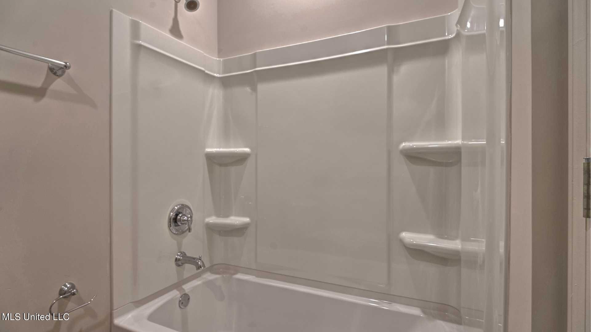 229 Deerfield Club Drive, Canton, Mississippi image 36