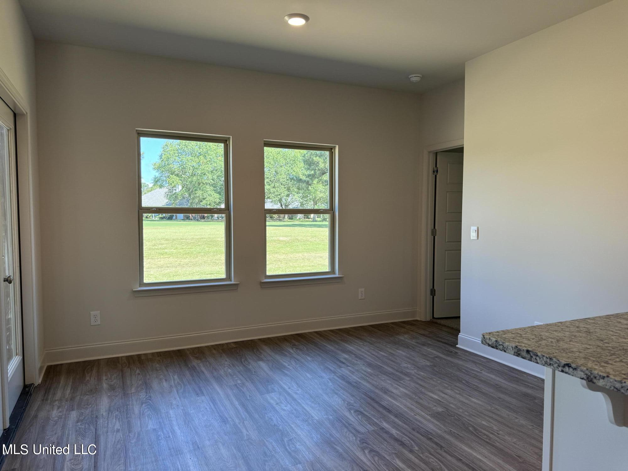 229 Deerfield Club Drive, Canton, Mississippi image 5
