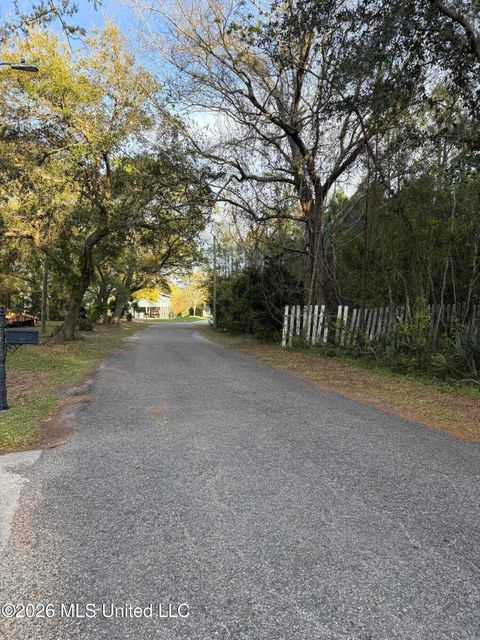 Vacant Land For Sale - Stennis Street<br/> Harrison County, Pass Christian, MS 39571