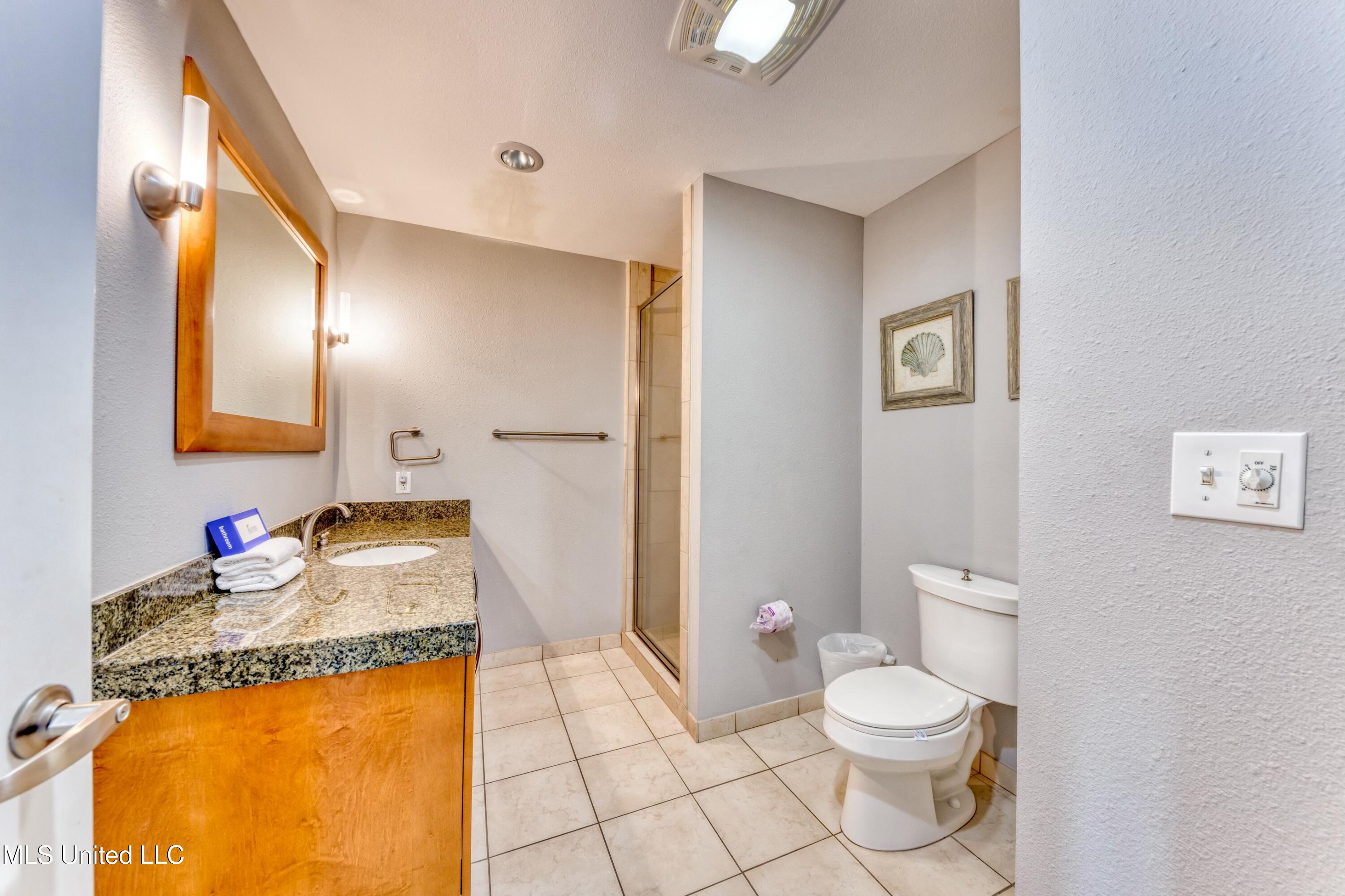 2060 Beach Boulevard #502, Biloxi, Mississippi image 21