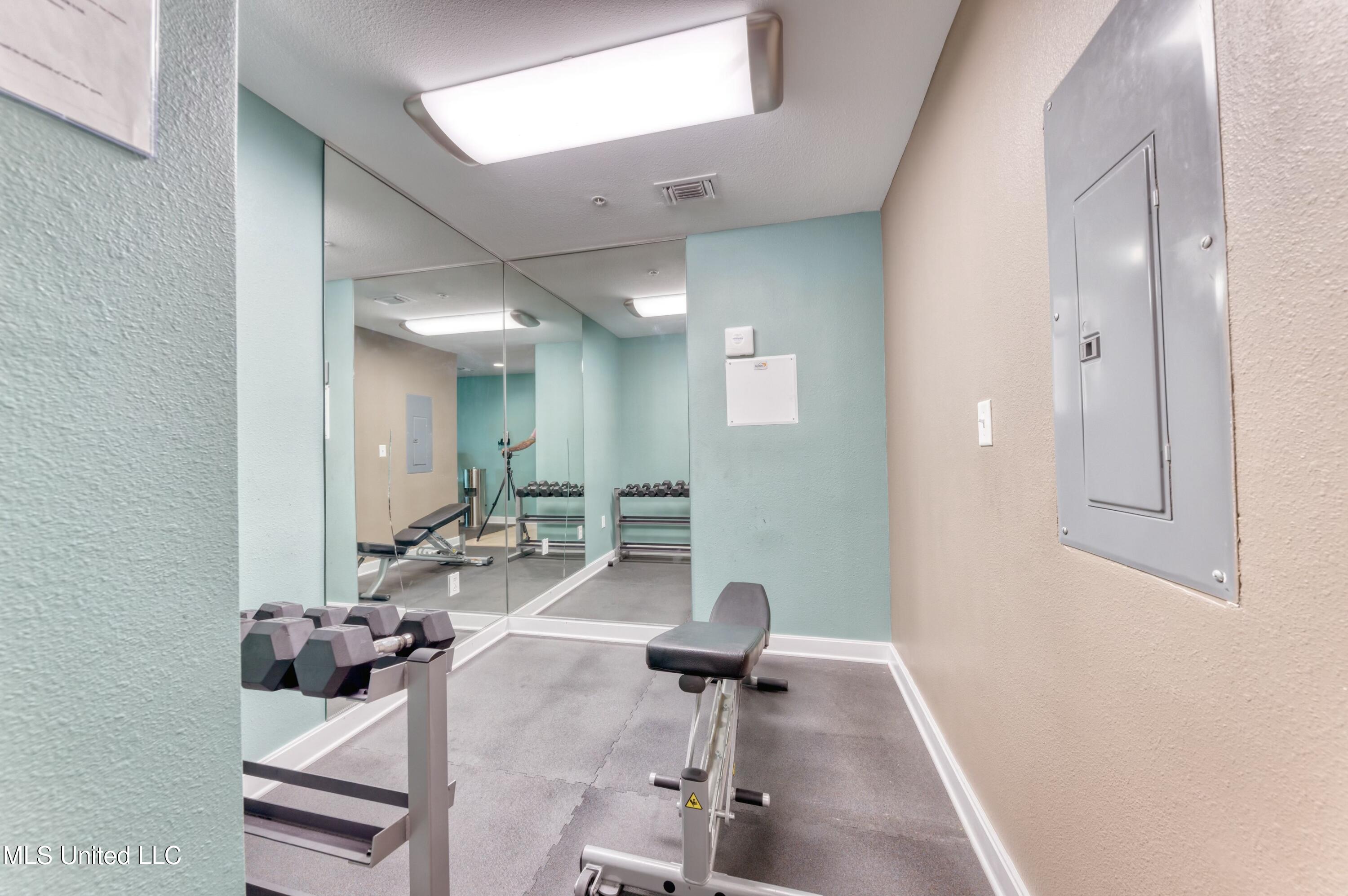 2060 Beach Boulevard #502, Biloxi, Mississippi image 31