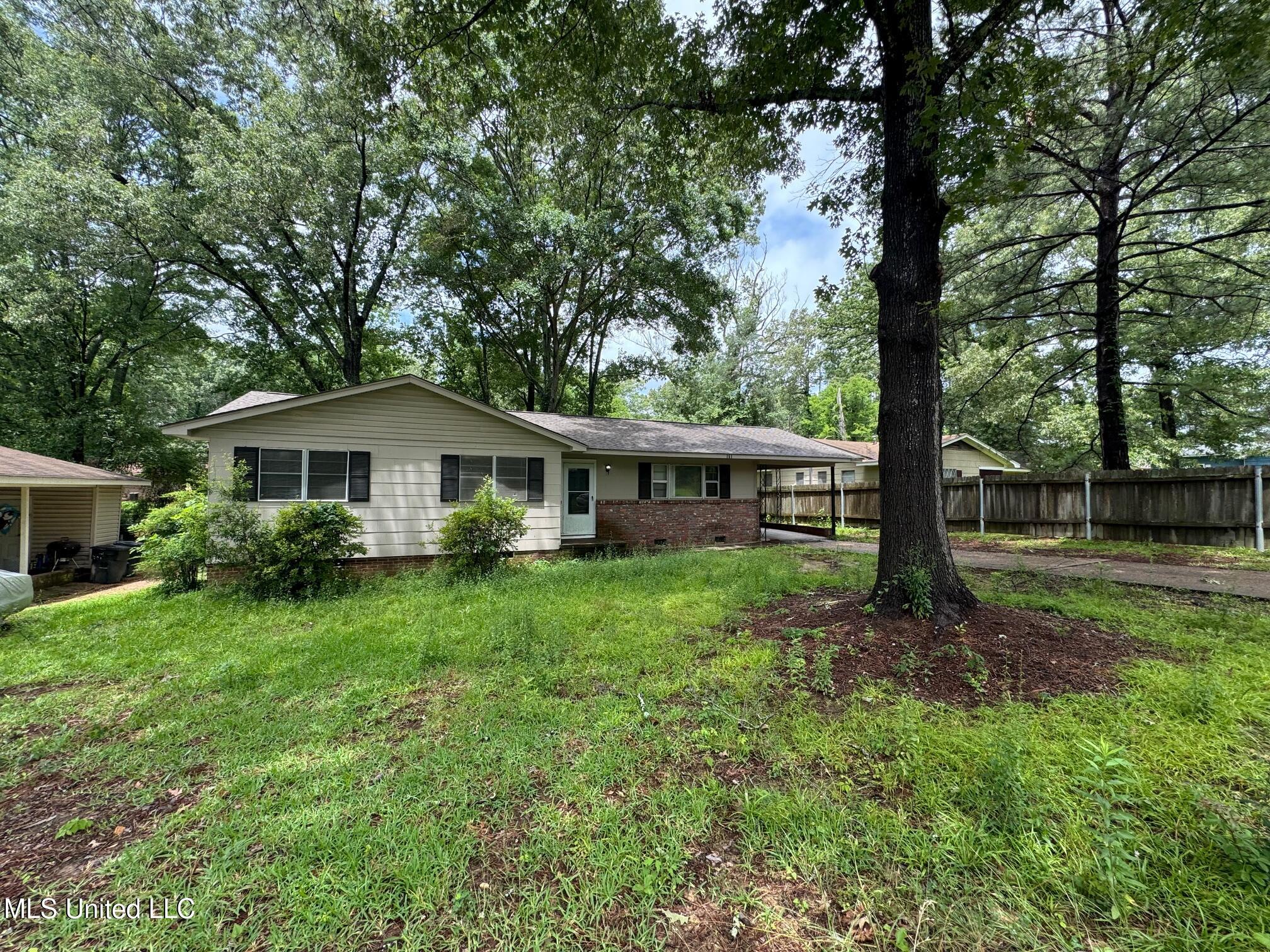 151 Queen Joanna Lane, Jackson, Mississippi image 1