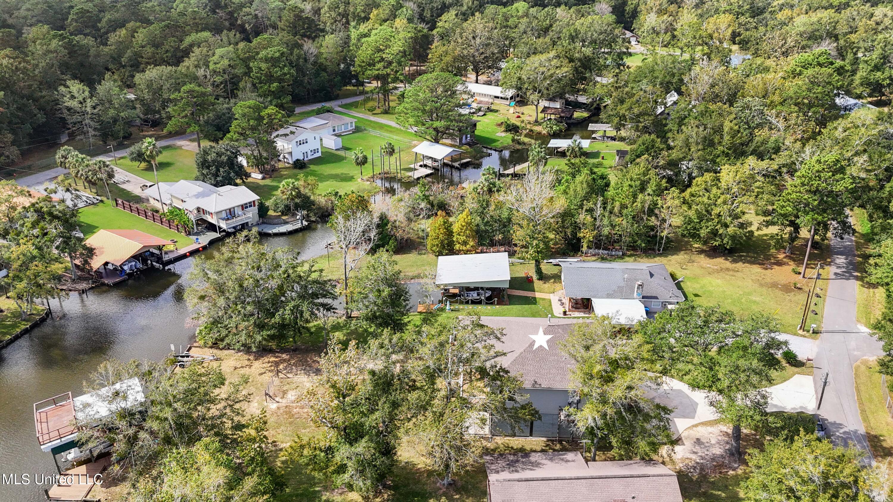 761 Susan Circle, Gautier, Mississippi image 36