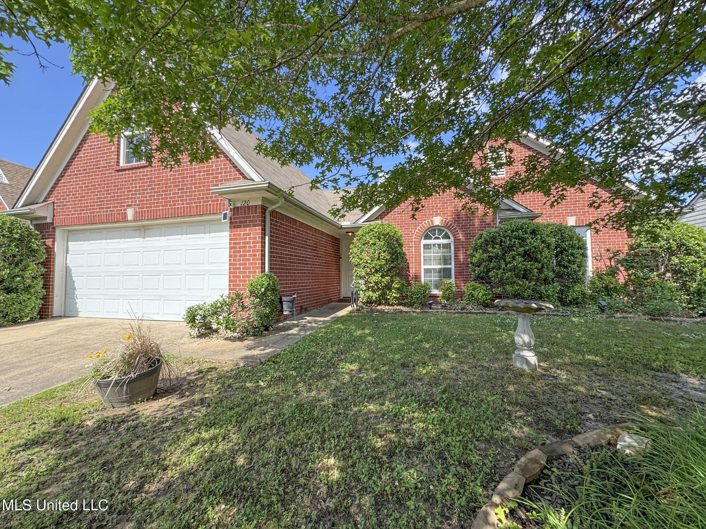 120 Oakleigh Drive, Batesville, Mississippi image 29