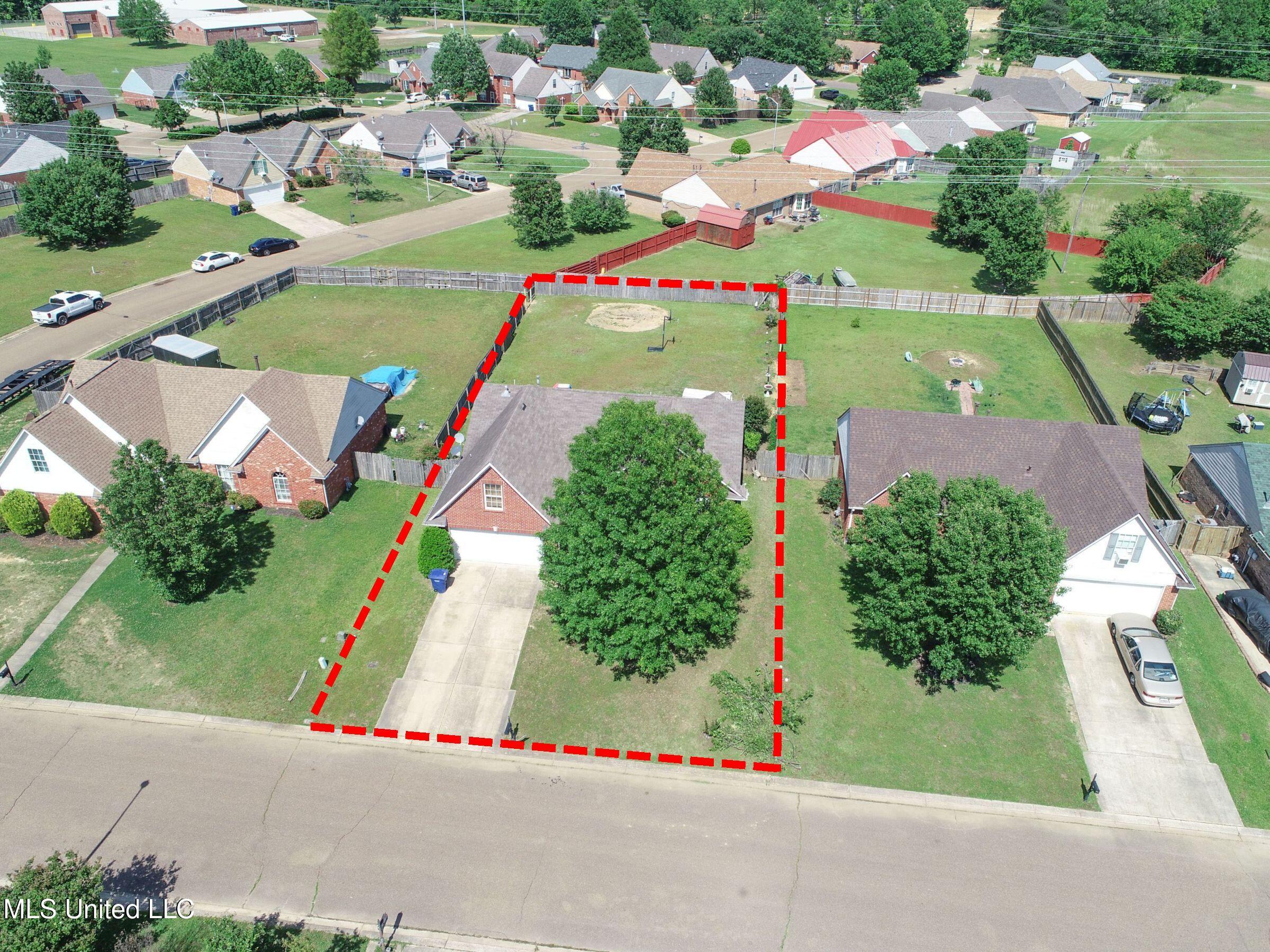 120 Oakleigh Drive, Batesville, Mississippi image 5