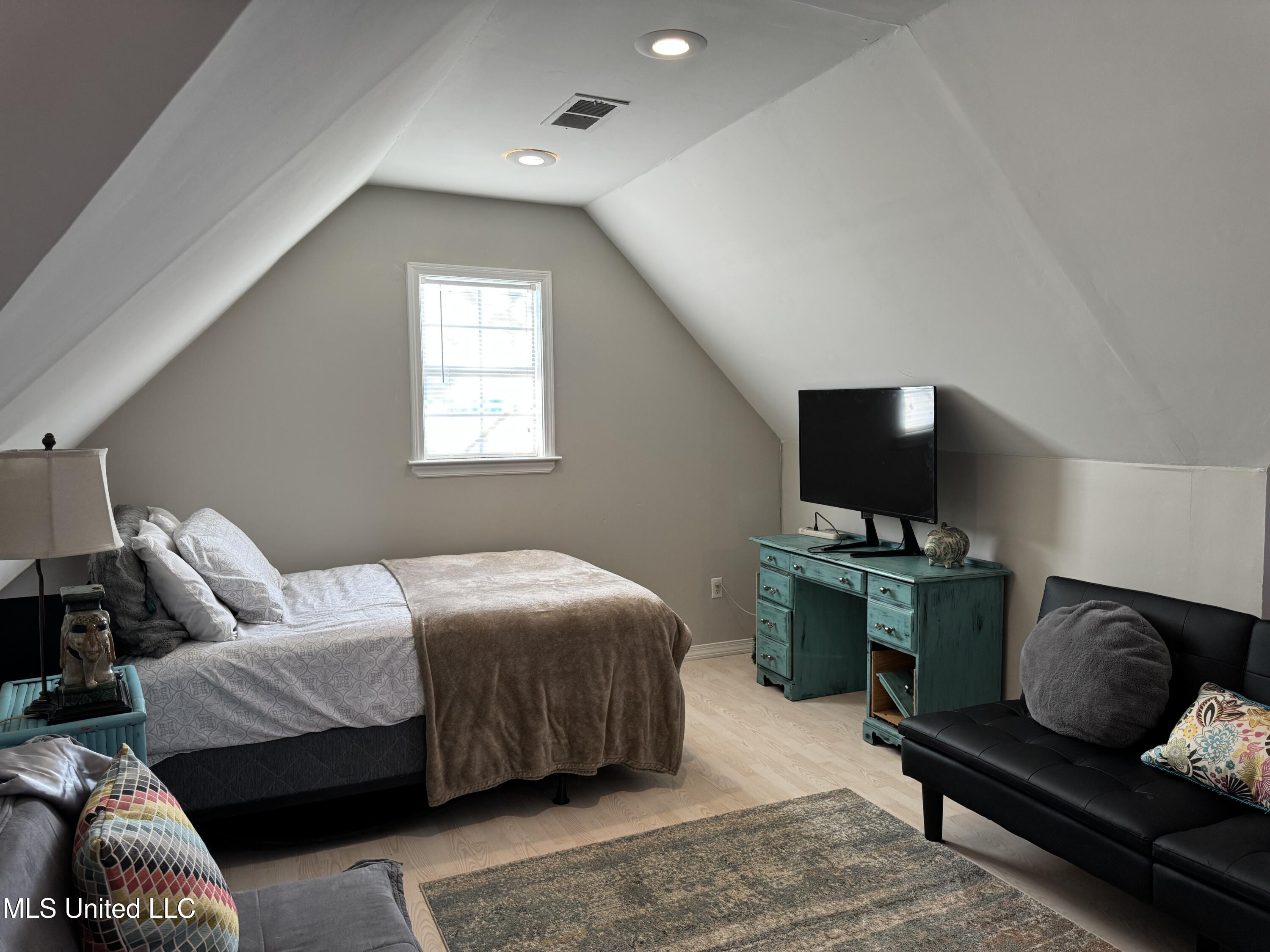 9416 E Geneva Loop, Olive Branch, Mississippi image 27