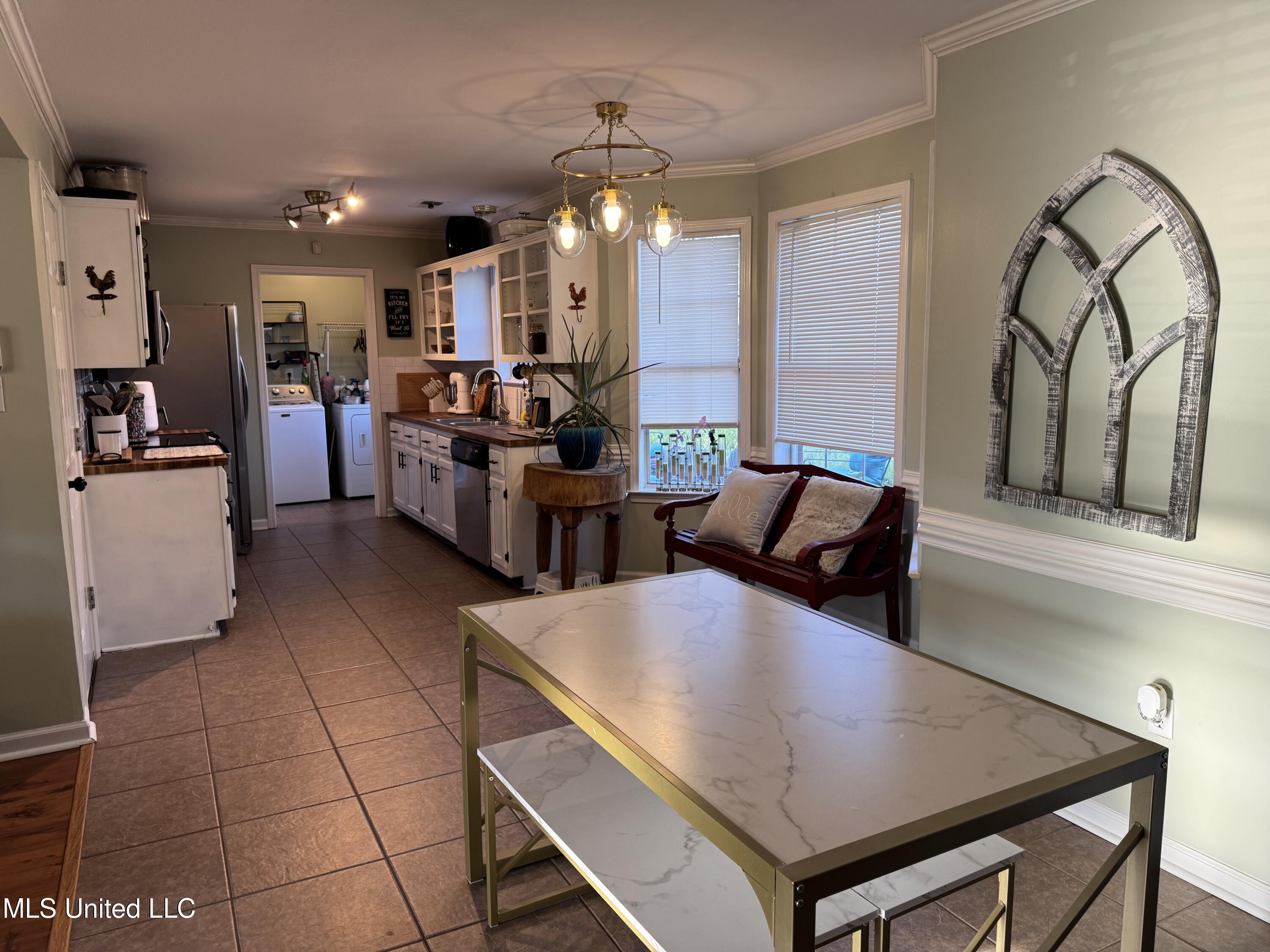 9416 E Geneva Loop, Olive Branch, Mississippi image 11